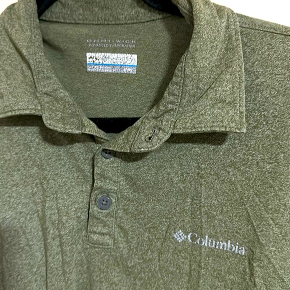 Columbia Polo size Medium - Picture 2 of 3
